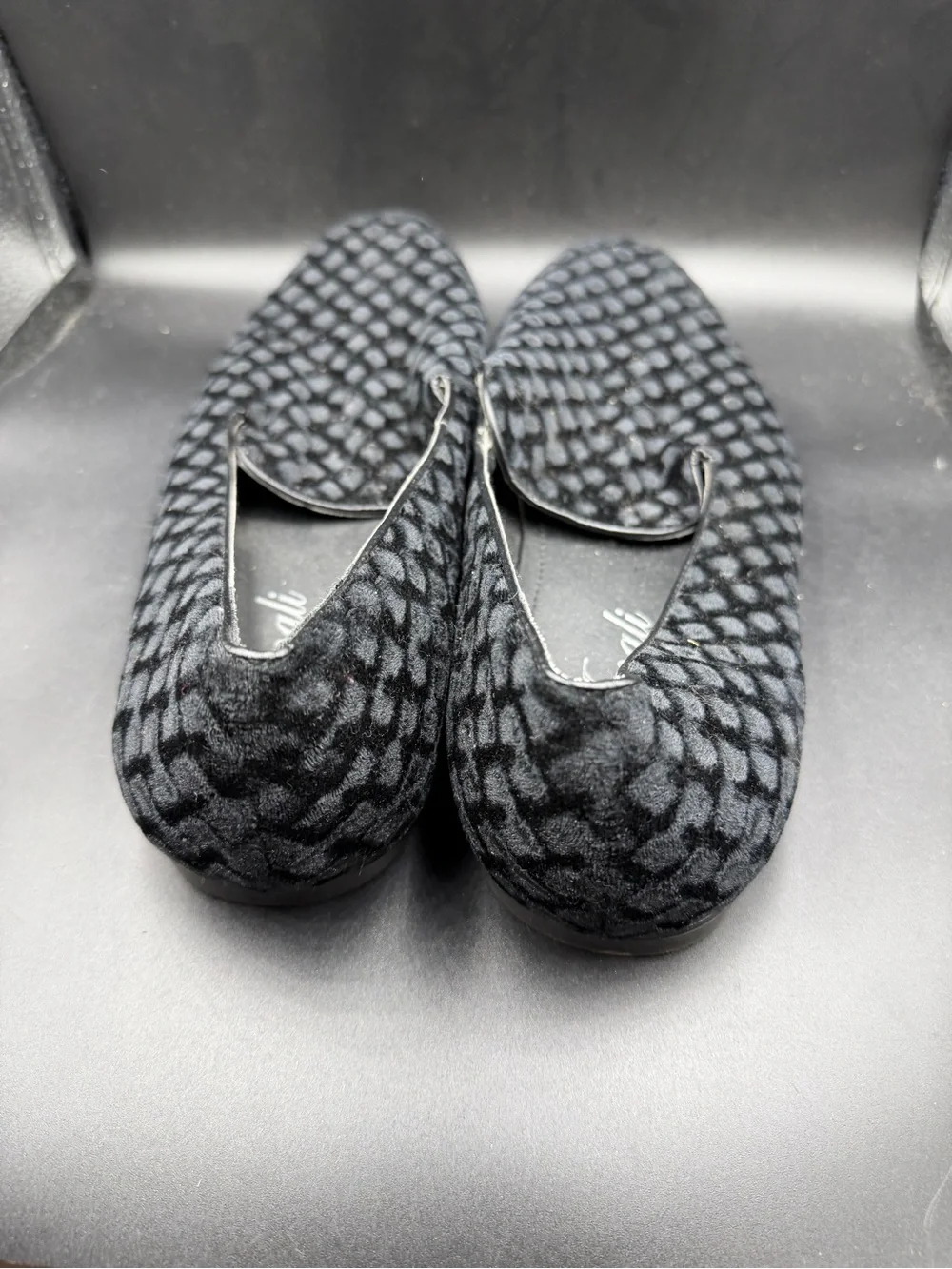 Women's Black Textured Slip-On Flats